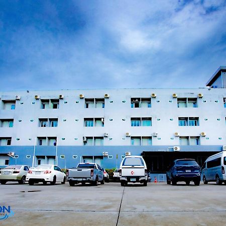 Horizon Hotel Surat Thani Eksteriør billede